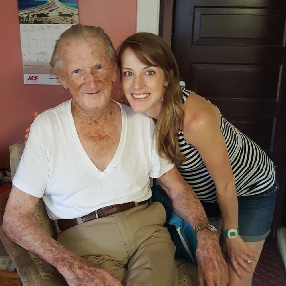 Meet your Posher, Hollie